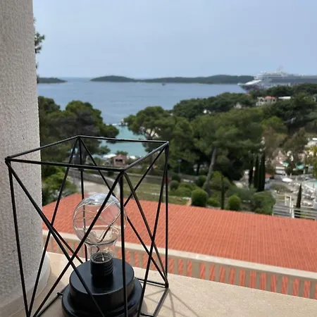 Apartments Villa Dinka Hvar Town Exterior foto