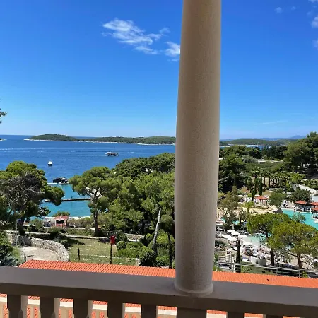 Apartments Villa Dinka Hvar Town Exterior foto