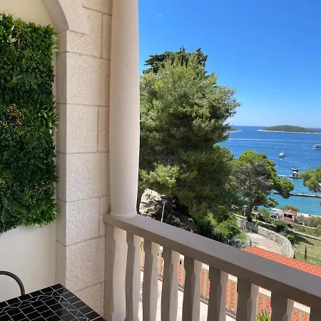 Apartments Villa Dinka Hvar Town Exterior foto
