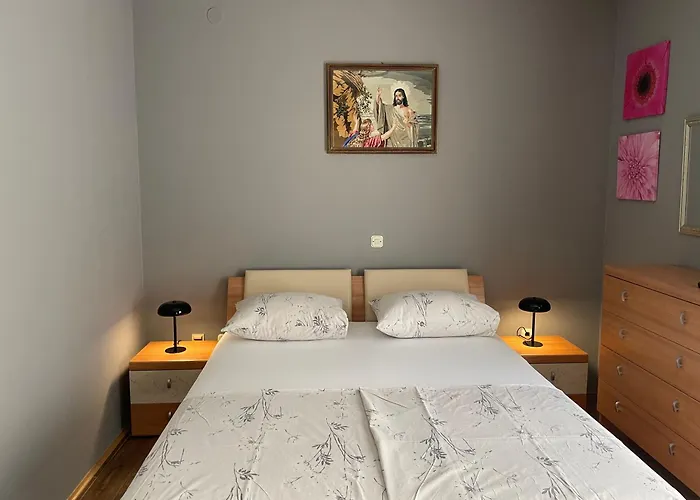Apartments Villa Dinka
